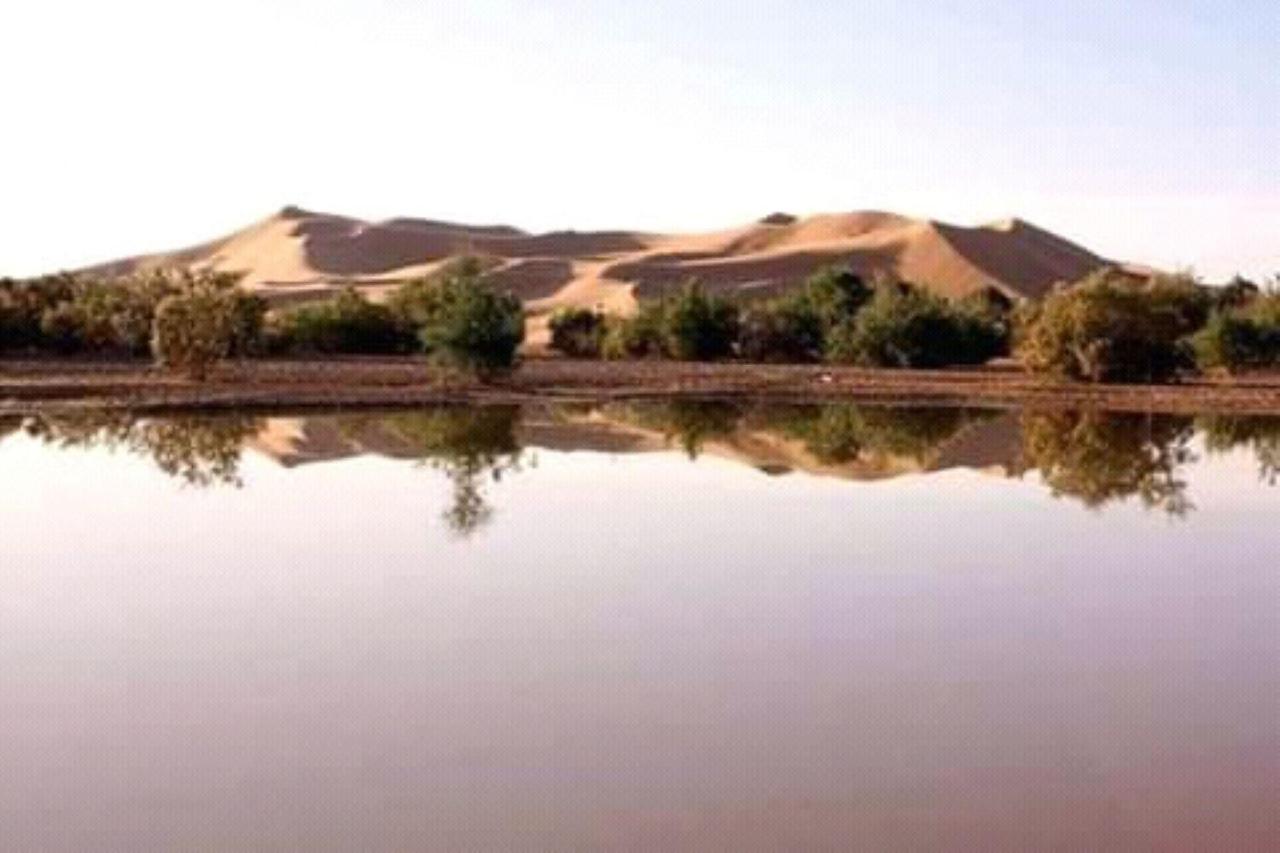 Restcamp Ergchebbi Hotel Merzouga Eksteriør billede
