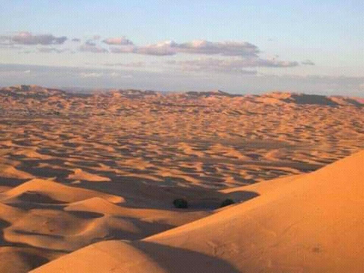 Restcamp Ergchebbi Hotel Merzouga Eksteriør billede