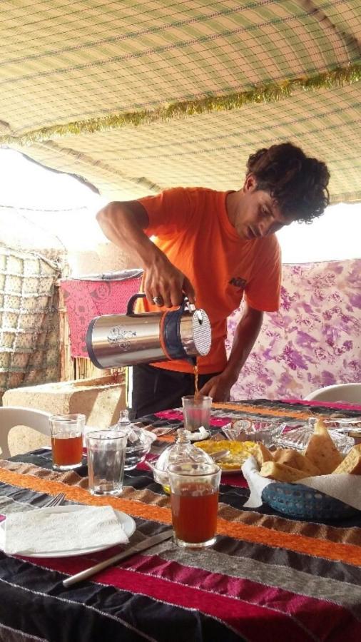 Restcamp Ergchebbi Hotel Merzouga Eksteriør billede