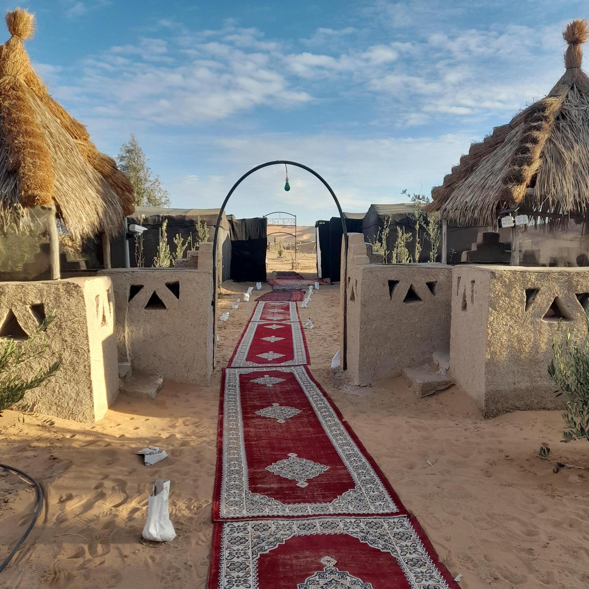 Restcamp Ergchebbi Hotel Merzouga Eksteriør billede