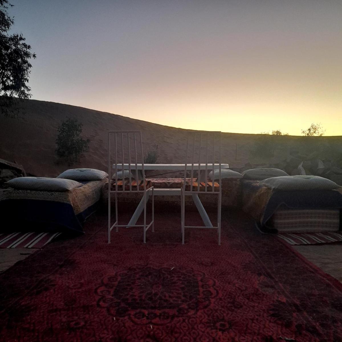 Restcamp Ergchebbi Hotel Merzouga Eksteriør billede