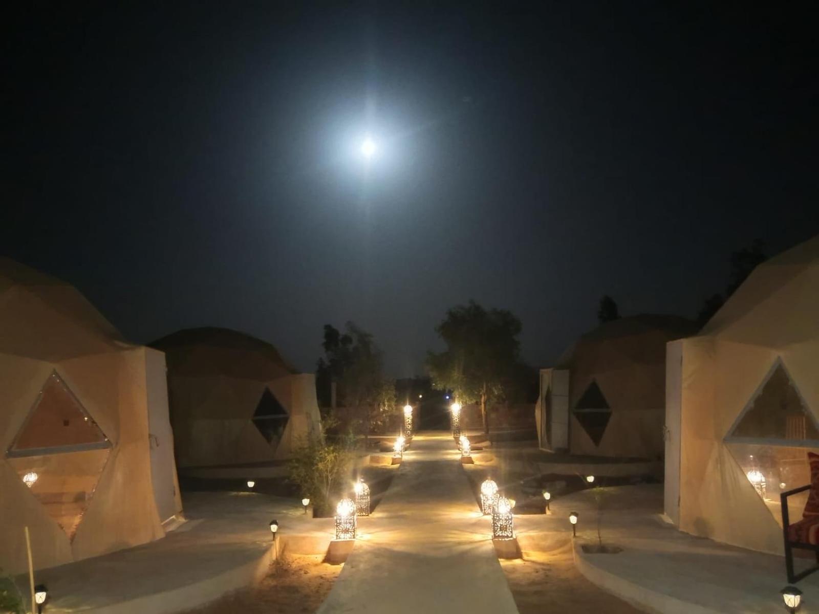 Restcamp Ergchebbi Hotel Merzouga Eksteriør billede
